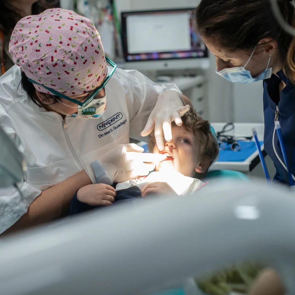 Pedodonzia 1 Dentista per bambini a Bologna - Quando portare il bambino per la prima visita dentistica